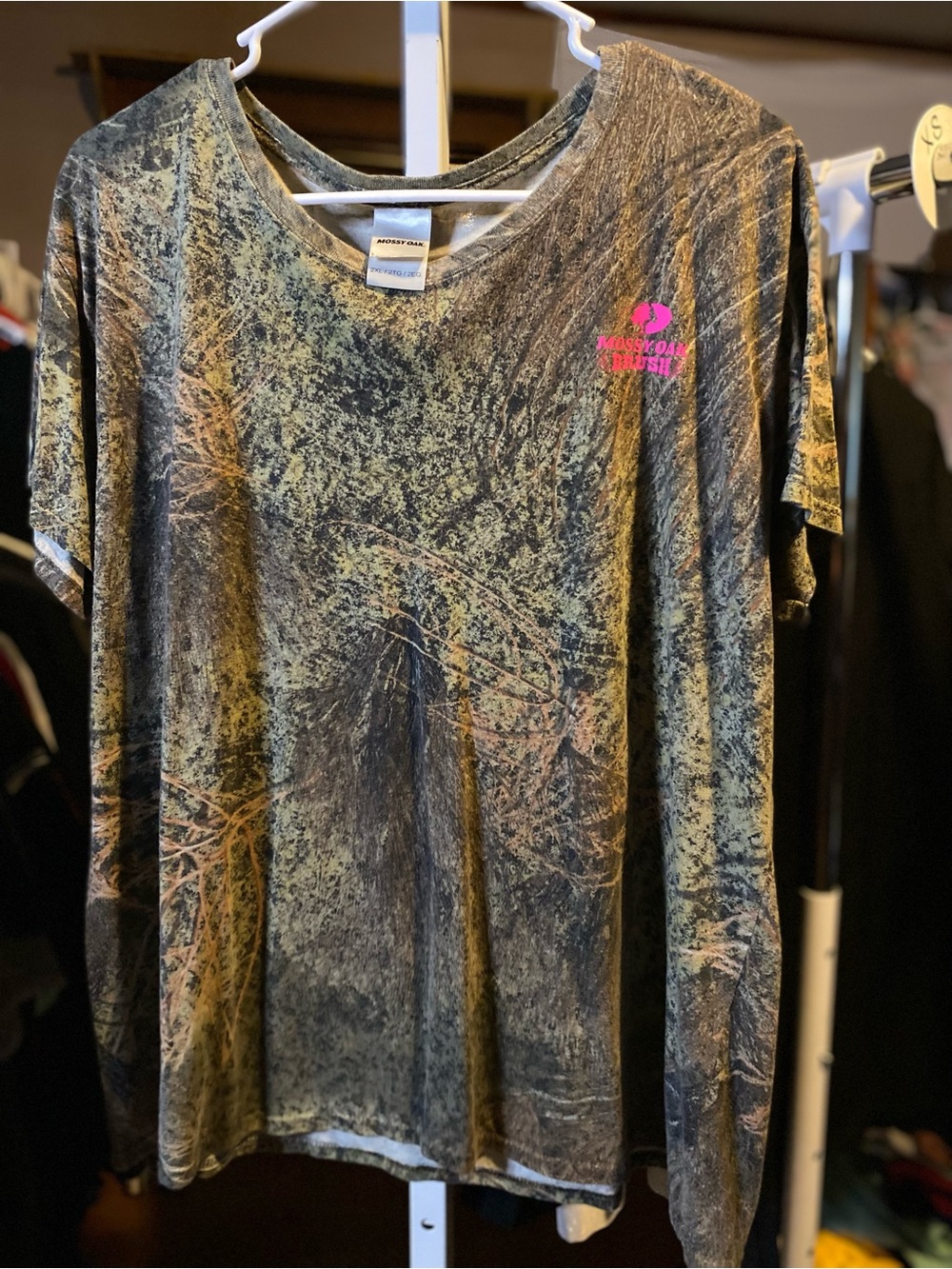 Mossy Oak Camouflage Short Sleeve V-Neck Tee with Pink Logo
